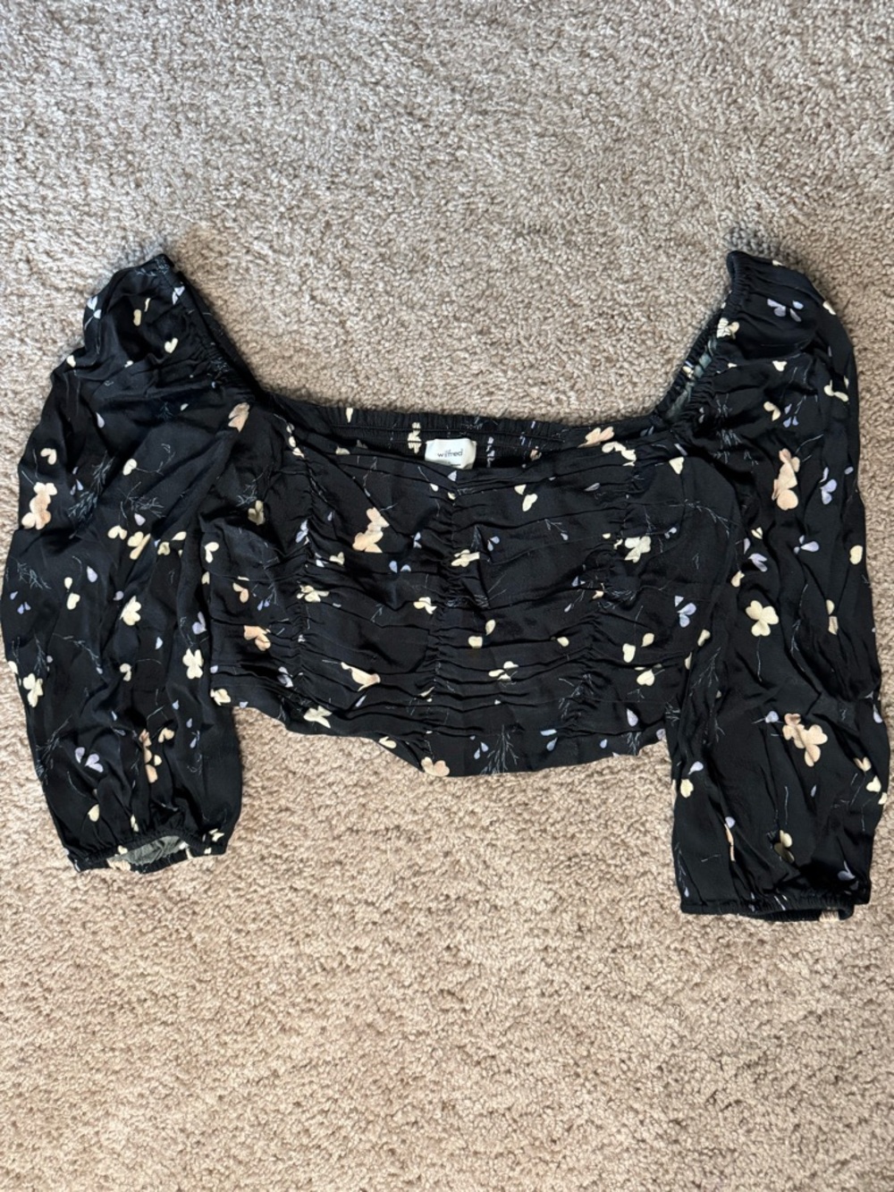 Wilfred Black Floral Ruched Crop Top with Puff Sleeves